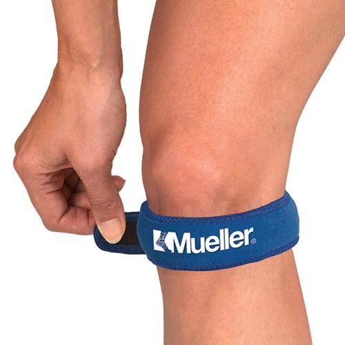 Mueller Jumpers Knee Strap Blue: Mueller Sports Medicine Sports Medicine
