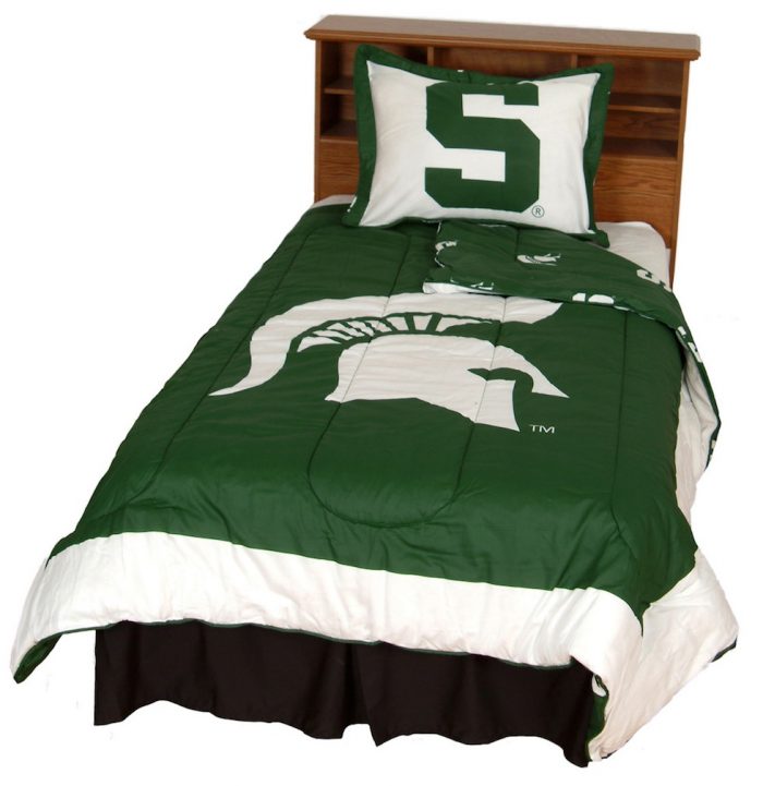 Michigan State Spartans Reversible Comforter Set (Full)